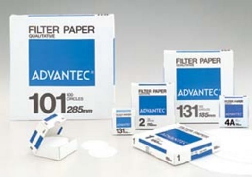 Papel de filtro cualitativo N°2 Diámetro: 12.5 cm (caja x 100 pcs) ADVANTEC